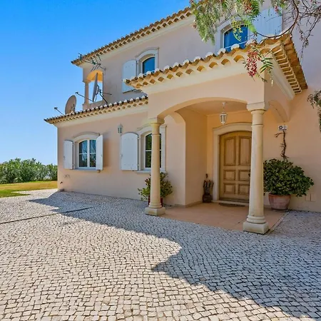 4 Bedrooms Villa With Sea View Private Pool And Enclosed Garden At Tunes 7 Km Away From The Beach Tunes