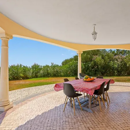 Vila 4 Bedrooms Villa With Sea View Private Pool And Enclosed Garden At Tunes 7 Km Away From The Beach *