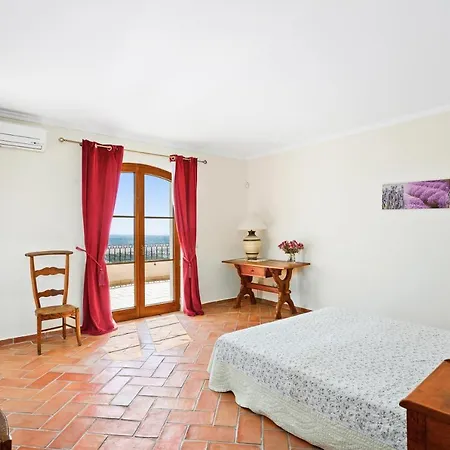 4 Bedrooms Villa With Sea View Private Pool And Enclosed Garden At Tunes 7 Km Away From The Beach *